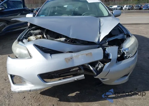 2010 Toyota Corolla Le z USA, uszkodzony, nr VIN 2T1BU4EE6AC257180